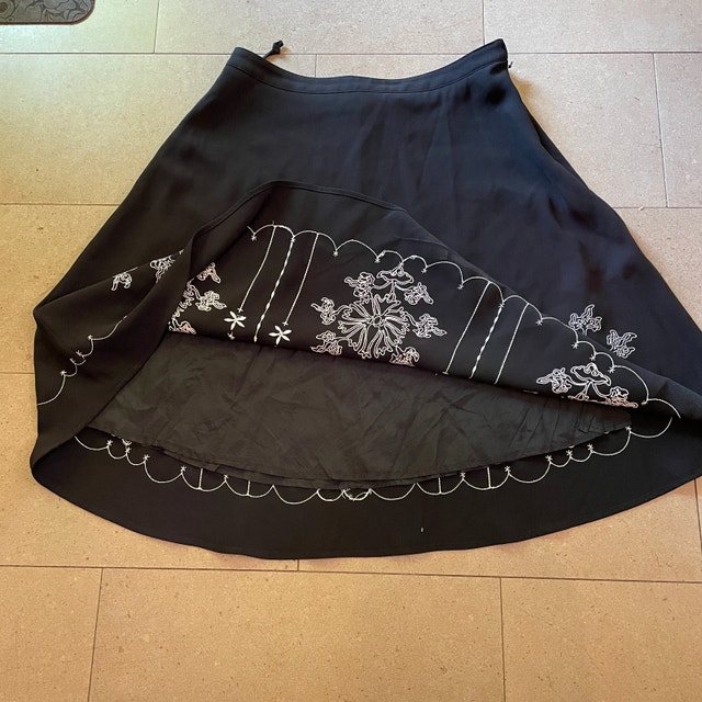 Vintage Simon Chang Black A-line Skirt w/ White Embroidery - Siz - photo 3
