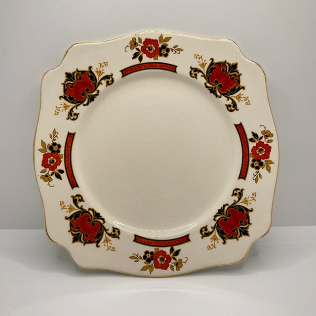 1940s Royal Staffordshire Betsy Art Deco Plate