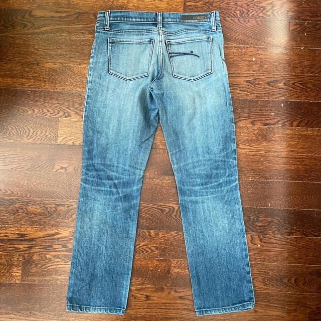 Australian Nobody Brand Light wash Straight Jeans - Size 26 - photo 3