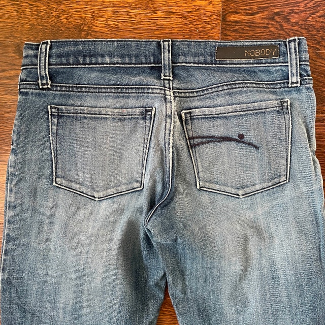Australian Nobody Brand Light wash Straight Jeans - Size 26 - photo 4