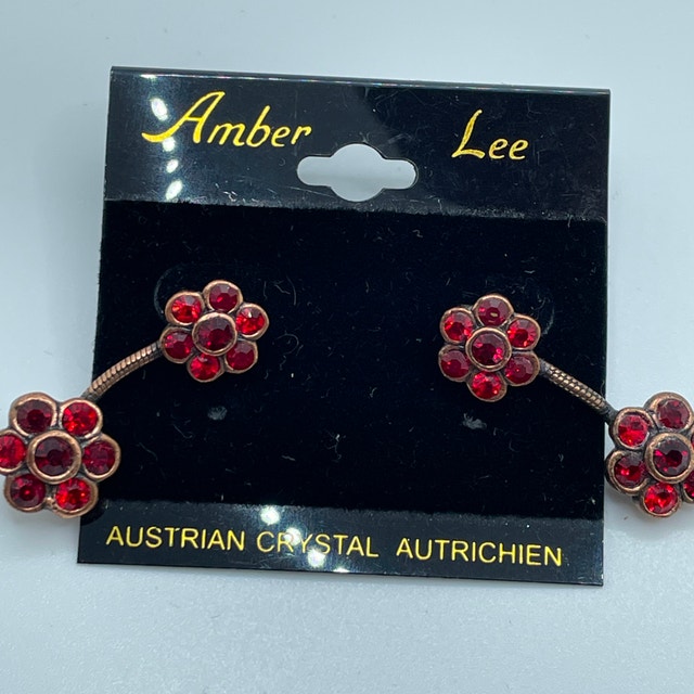 Red Gemstone Flower Earrings for pierced ears - Really cute - photo 2