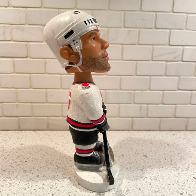 Michael Peca NHL Team Canada 2002 Olympic Bobblehead - photo 5