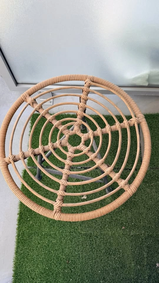 Outdoor Table for Sale - photo 2