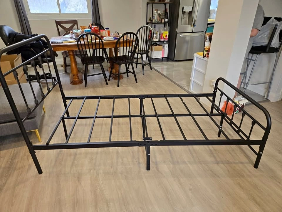 Single Twin Bedframe Excellent condition