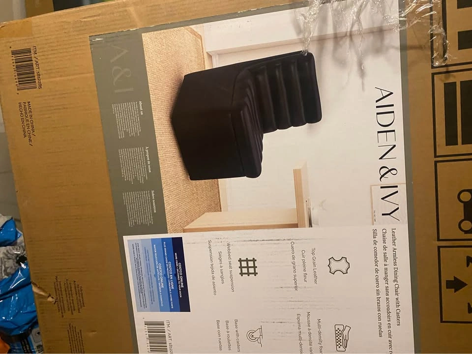 Aiden & Ivy Leather Armless Dining Chair with Casters - photo 3