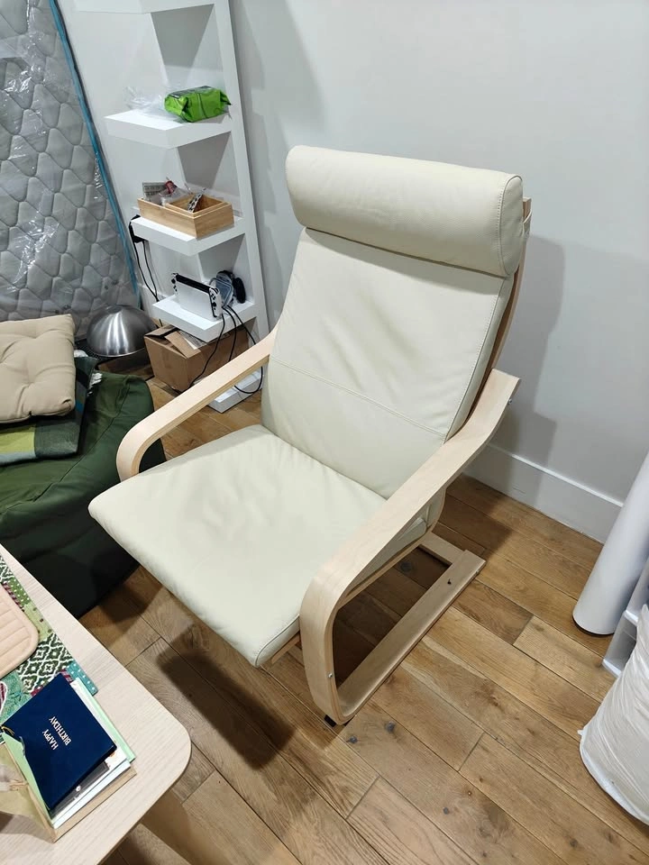 IKEA POÄNG Armchair with off-white cushion