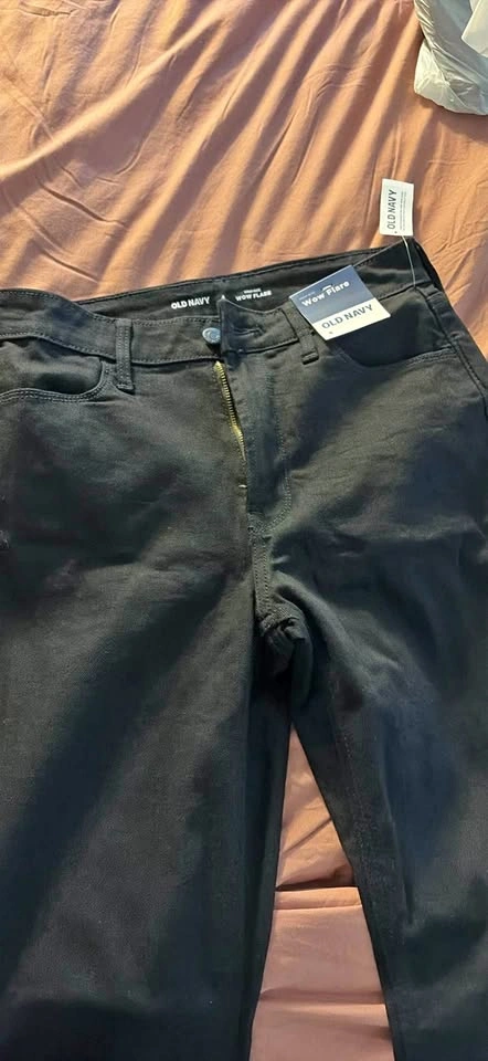 Black Old Navy Wow Flare Jeans