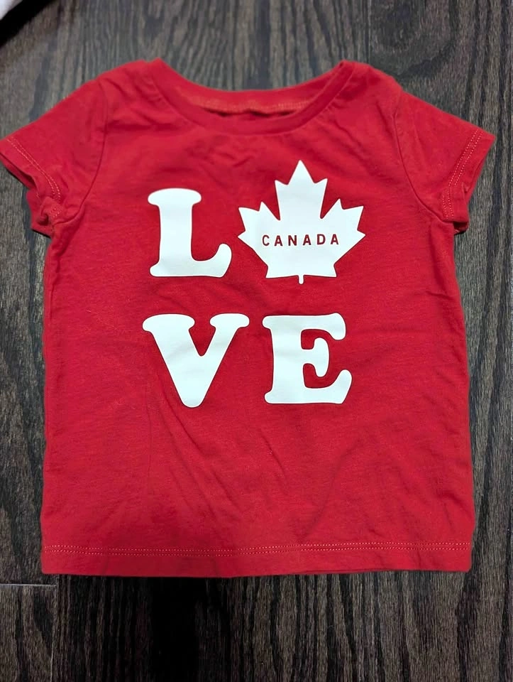 Carter's Baby T-Shirt LOVE Canada Maple Leaf 18 Months