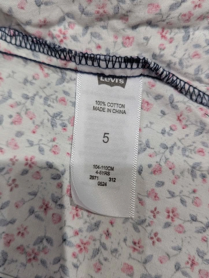 Levi’s Floral Button-Up Shirt Long Sleeve Size 4-5Y - photo 3