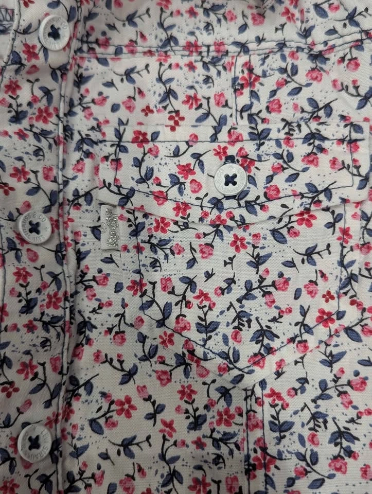 Levi’s Floral Button-Up Shirt Long Sleeve Size 4-5Y - photo 4