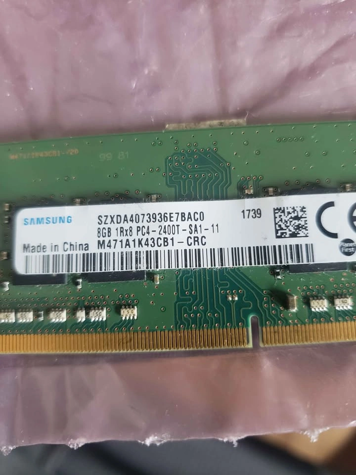 Samsung 8GB DDR4 Laptop RAM M471A1K43CB1-CRC - photo 2