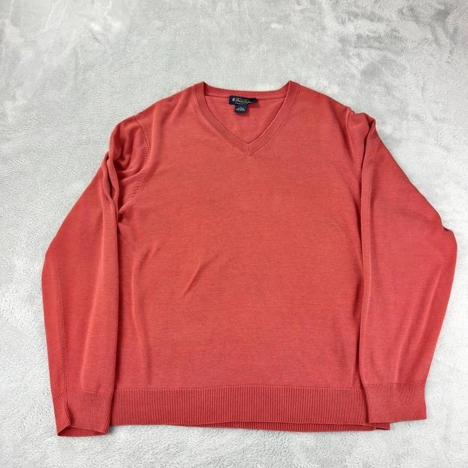 Brooks Brothers Men's XL V Neck Silk/Cotton Sweater
