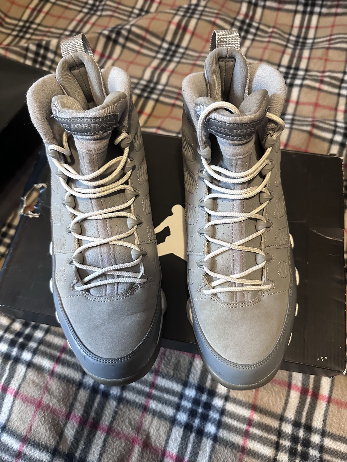 Cool Grey 9s size 8 - photo 2