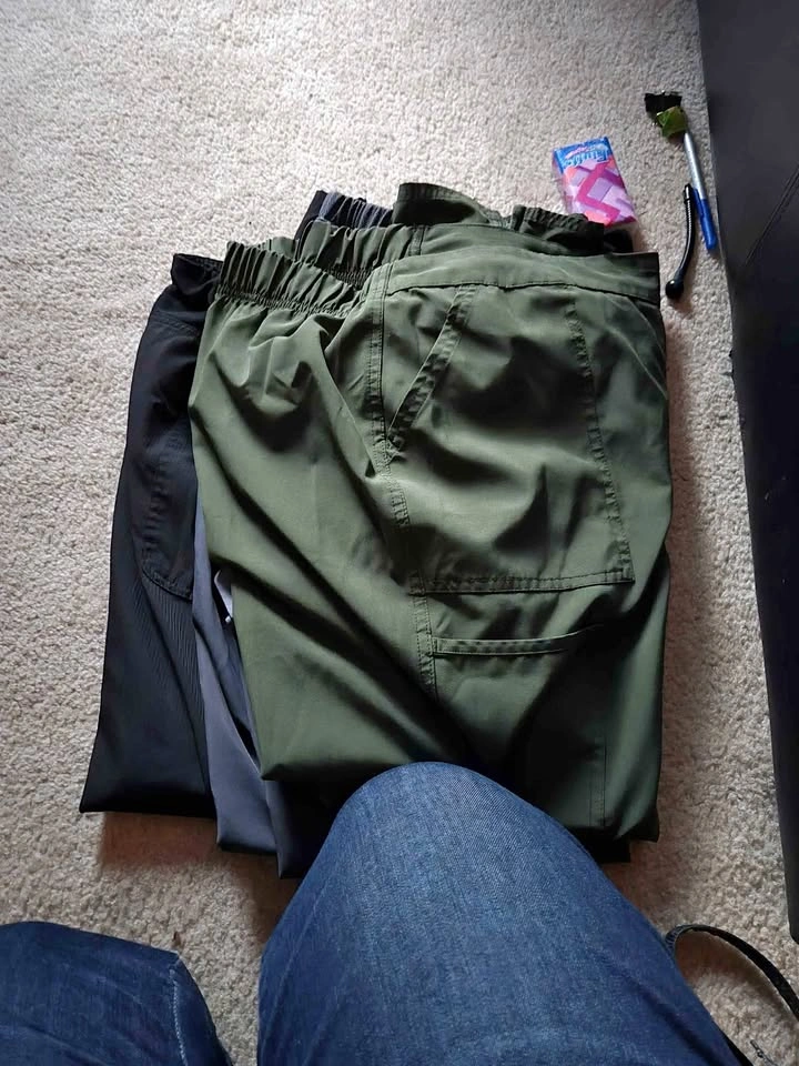 4- Large to 2xl scrubs pants woodbine