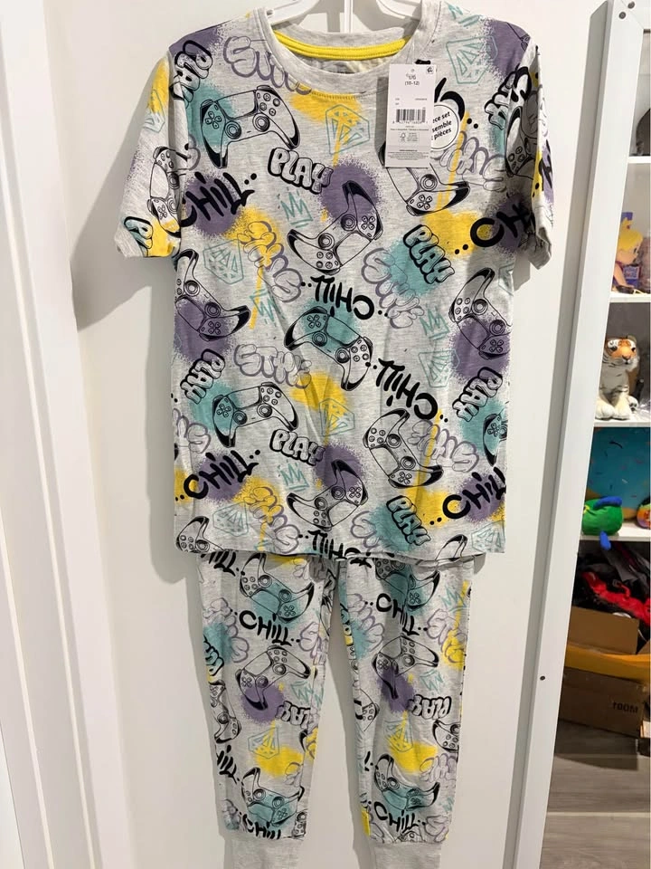 George Boys' Two Piece Pajama Set Size XL/L/M - photo 2