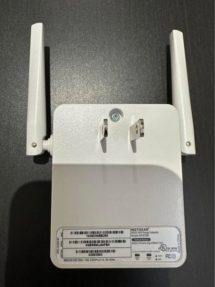 Netgear WiFi Extender EX2700 - photo 2