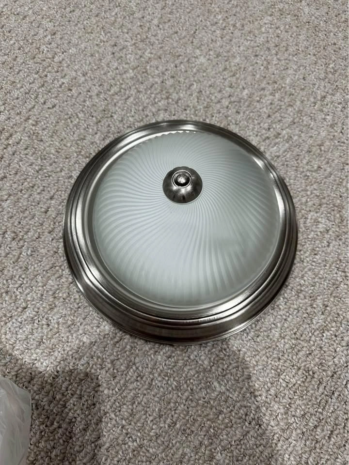 Sealing light
