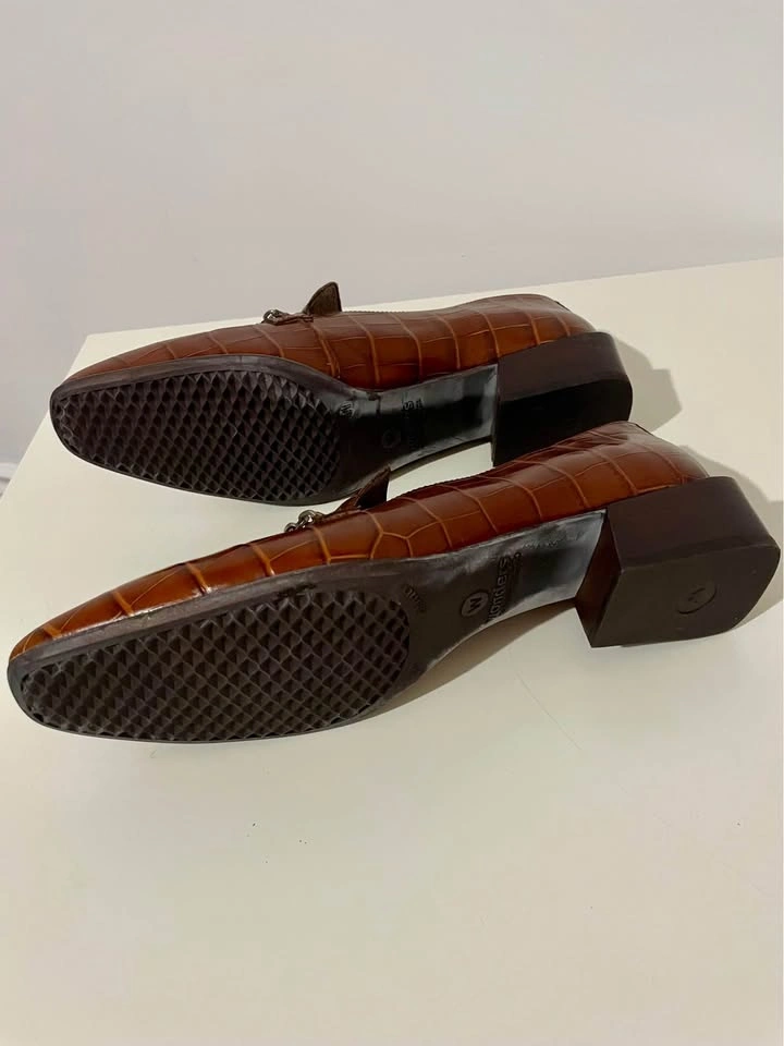Wonders Women's Brown Croc Loafers w/ Chain Detail Size 41 - photo 5