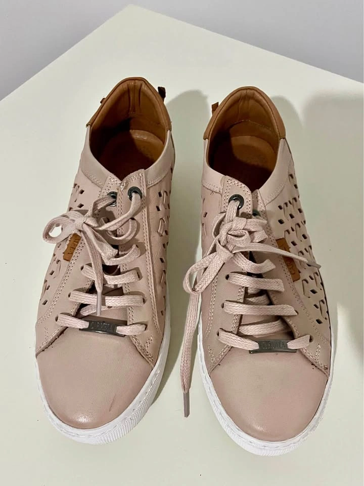Carmela Perforated Lace-Up Sneakers Blush Pink Size 10
