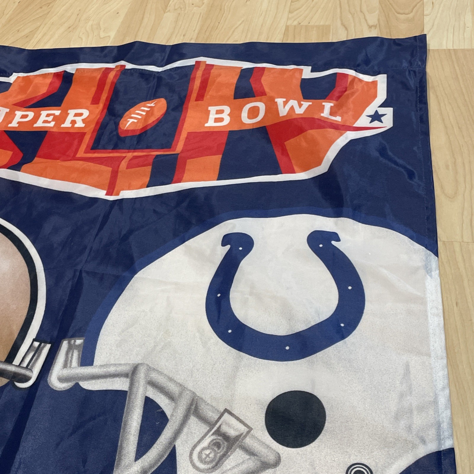 Super Bowl XLIV Saints Vs Colts VERTICAL FLAG 34 X28 Winmark - photo 5