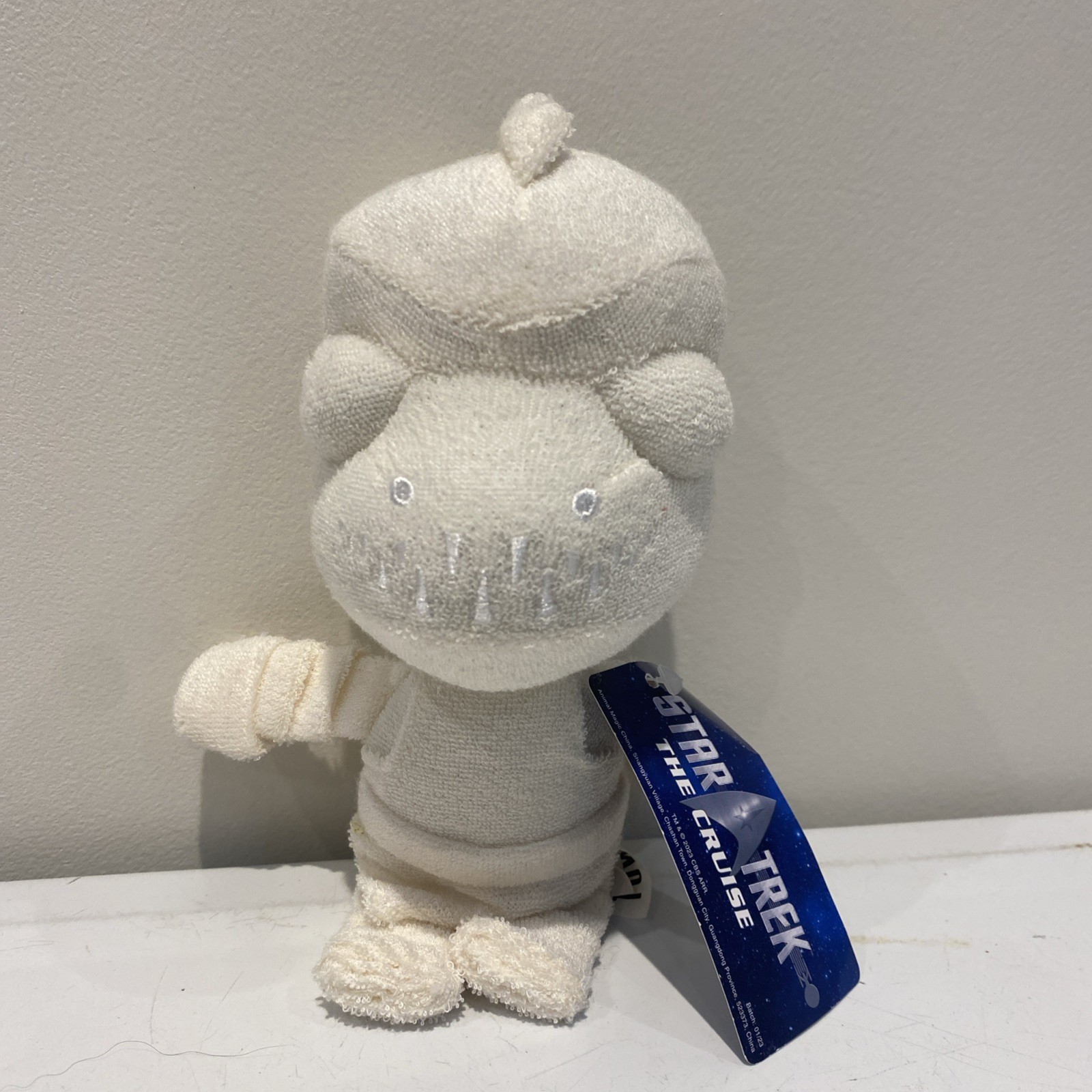 STAR TREK The Cruise Gorn Stuffed Plush 8” NWT 2023 Rare - photo 2