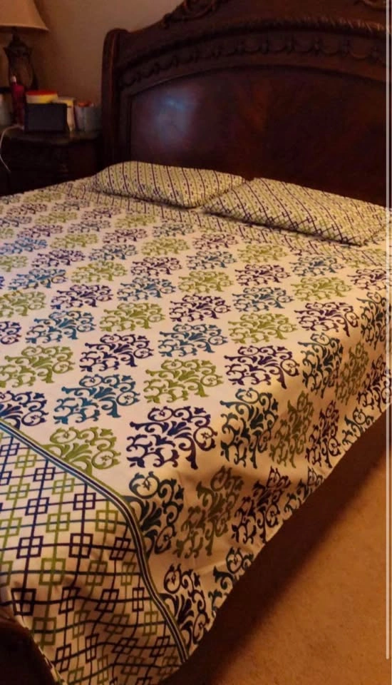 Queen Bed Sheet Set with 2 Pillow Cases - 100% Cotton - photo 3