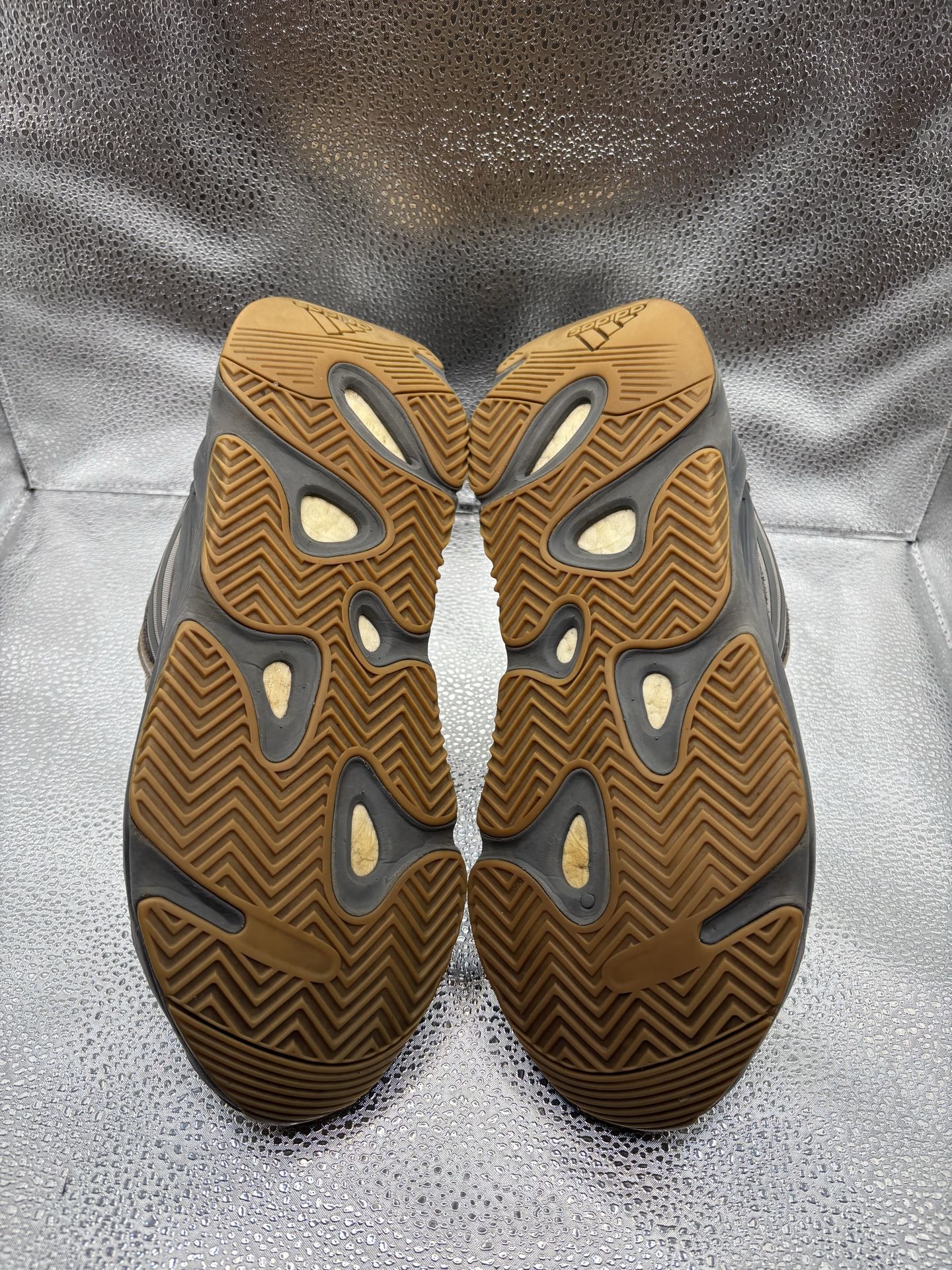 Adidas Yeezy Boost 700 V2 Tephra - photo 3