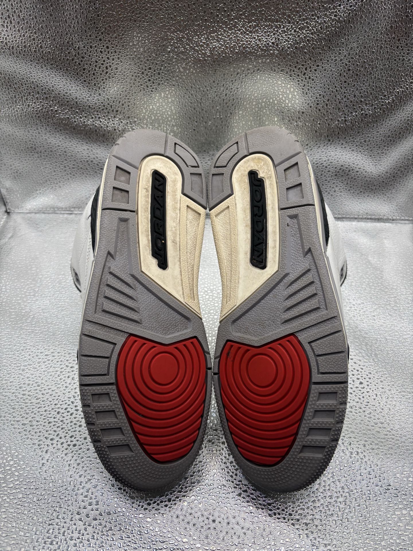 Air Jordan 3 Cement Grey GS - photo 3