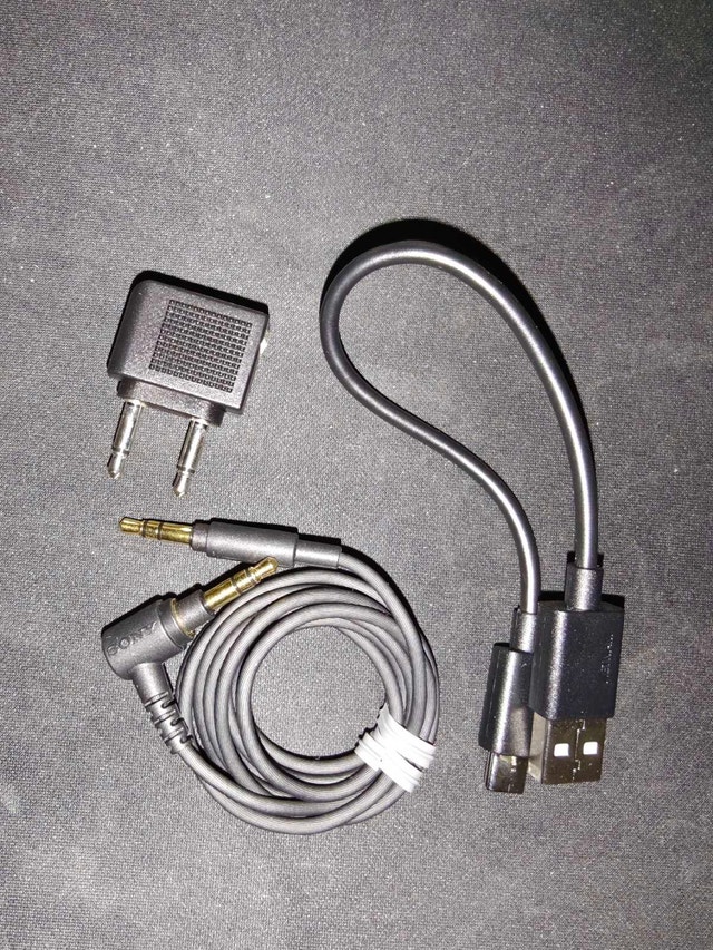 Sony WH-1000XM4 Headphones - photo 5