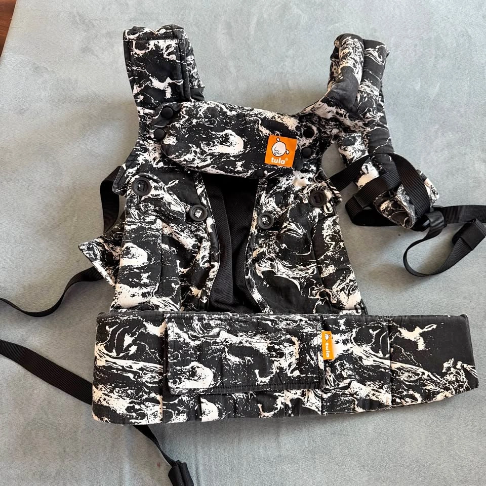 Tula Explore Baby Carrier – Marble Print – Like New