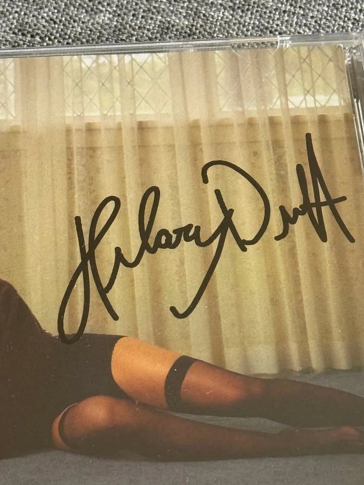 Hillary Duff Luck or Something CD (Signed) - photo 3