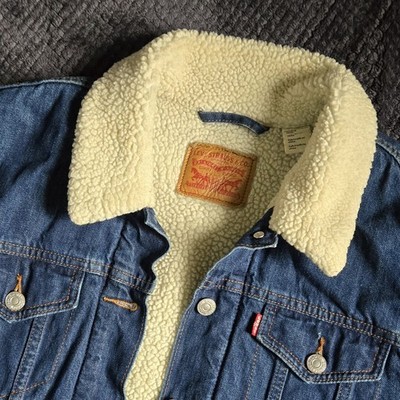 Levi’s Men’s XL Sherpa Lined Denim Trucker Jacket Type 3 - photo 3