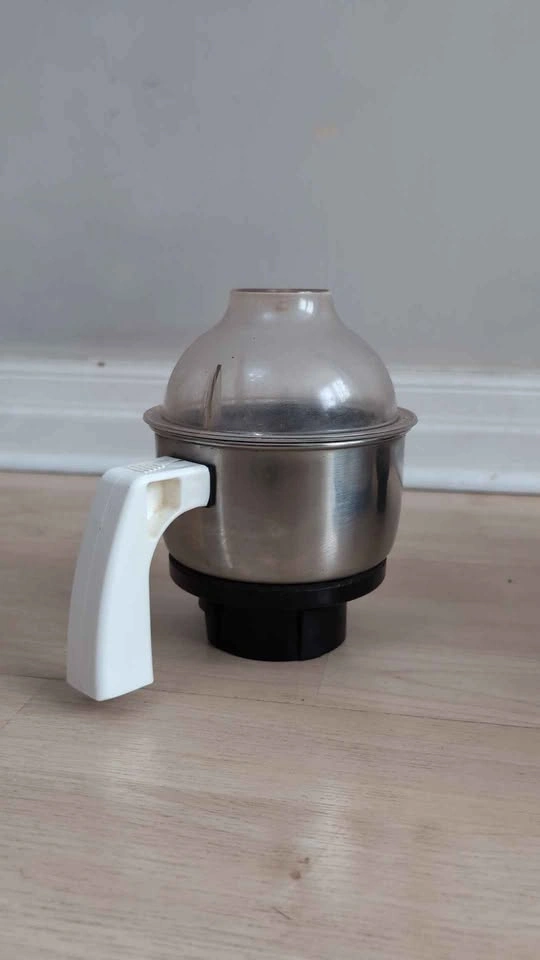 Preethi Platinum Mixer Grinder with 3 Jars - photo 4