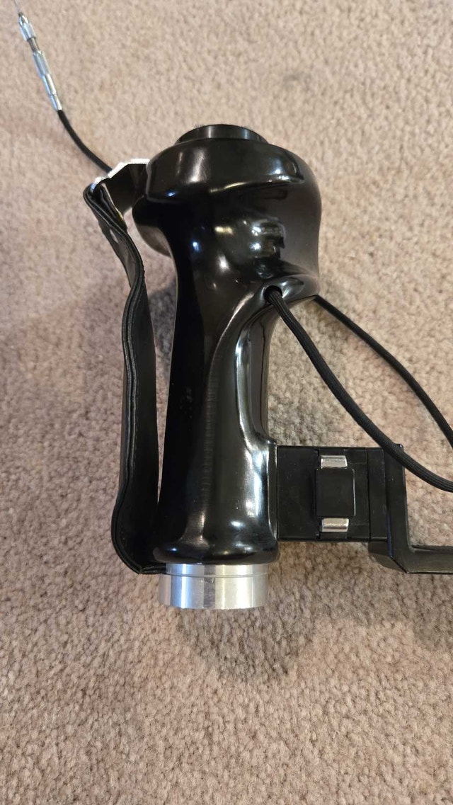 Vivitar Flash Bracket