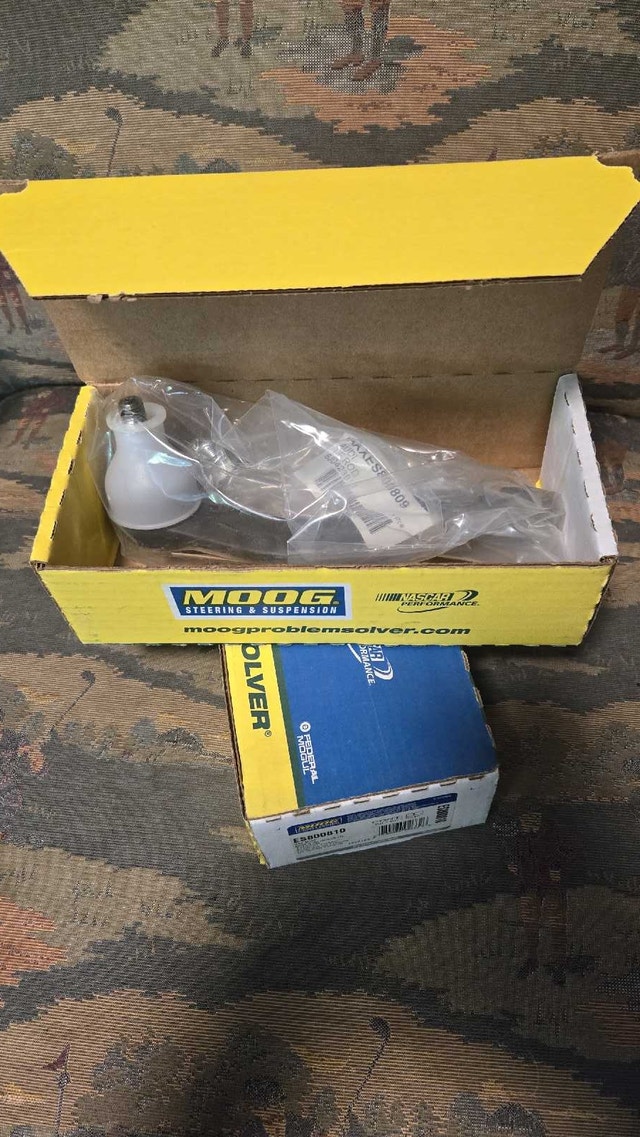 Audi TT 2008-15 Tie Rod Ends Pair