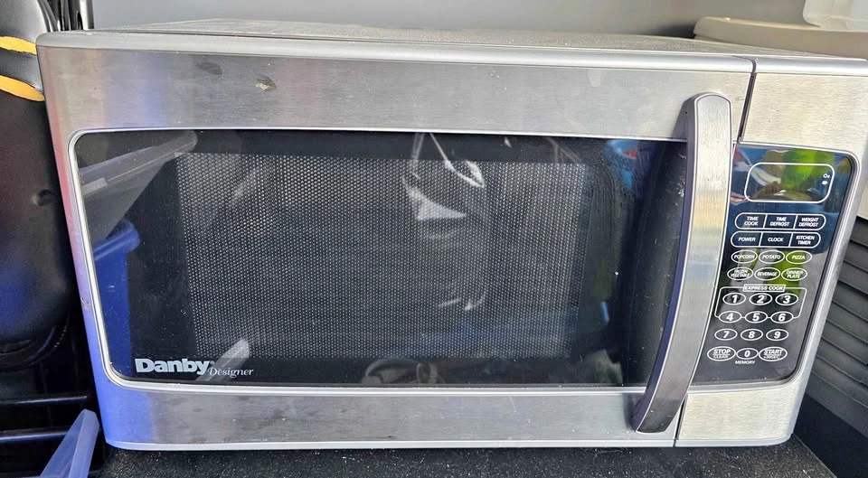 Danby Designer Stainless Steel Microwave – Clean & Working