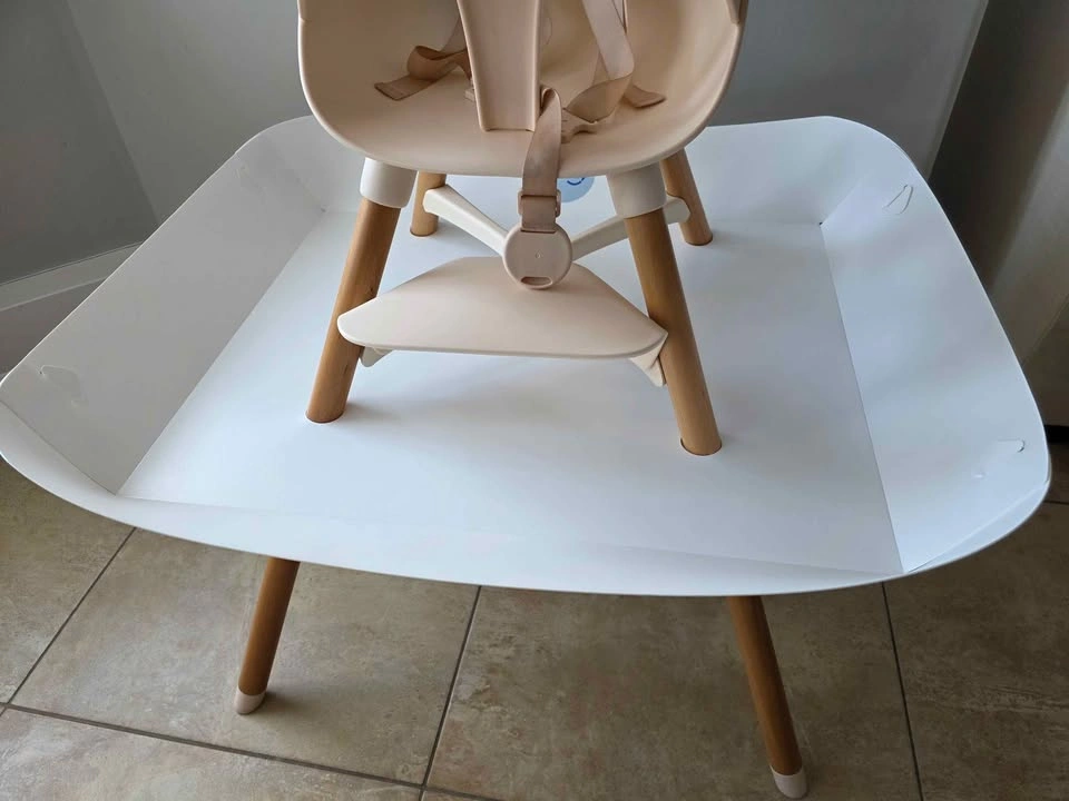 Lalo High Chair + Catchy Mat – Excellent Condition - photo 3