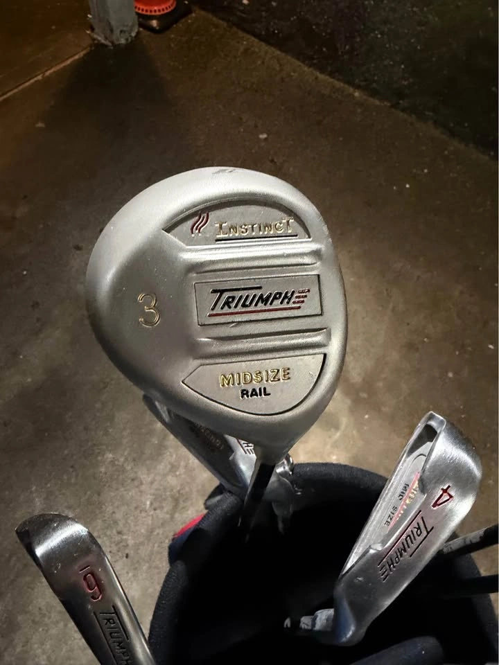 Complete Set of Golf Clubs and Bag - photo 2