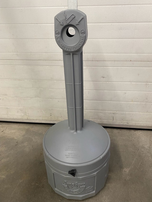Smokers Cease-Fire Cigarette Receptacle