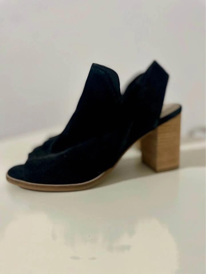 Cole Haan Black Suede Slingback Block Heel Sandals Size 10 - photo 3