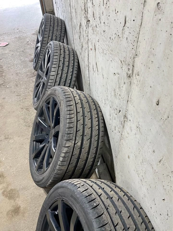 5x120 20” Staggered Wheels with TSW Rims & Haida Tires