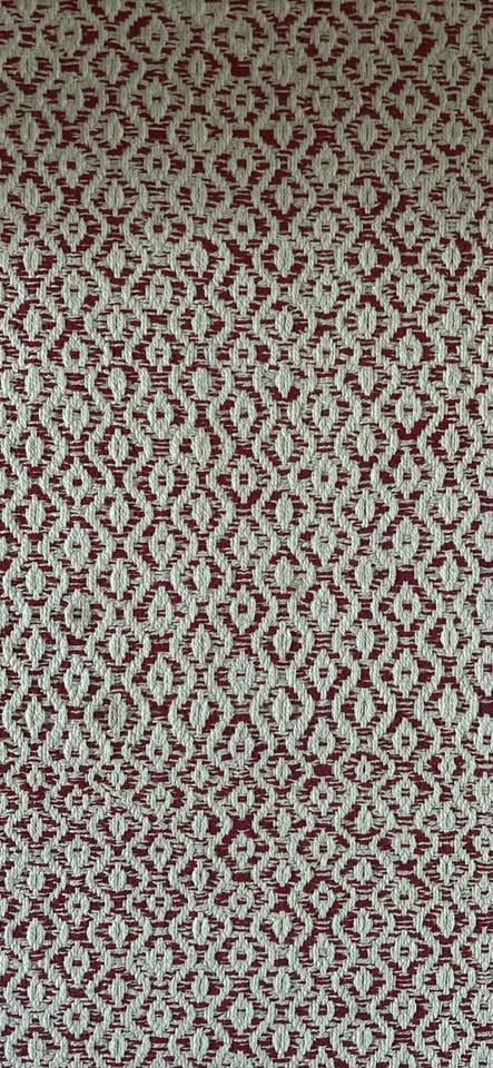 Red and White Runner Rug - photo 2