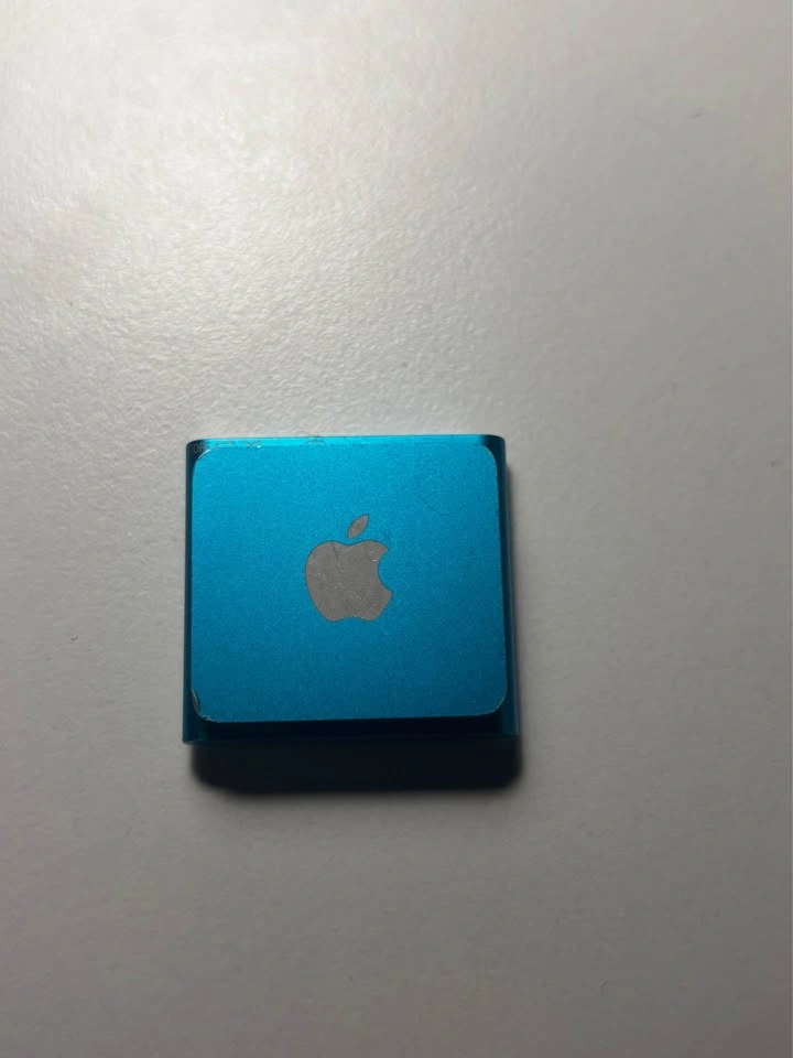 iPod Shuffle 4th Gen - photo 4
