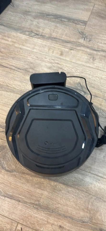 Lefant M210 Pro Robot Vacuum - Like New - photo 2
