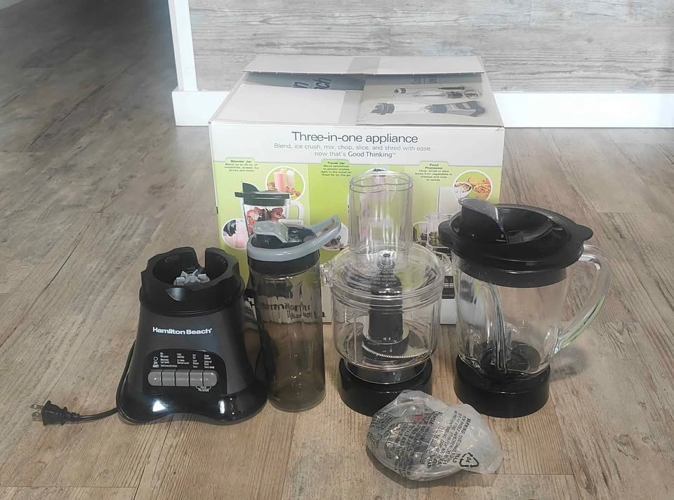 Hamilton Beach Mixer Grinder - Like New - Moving Sale - photo 2