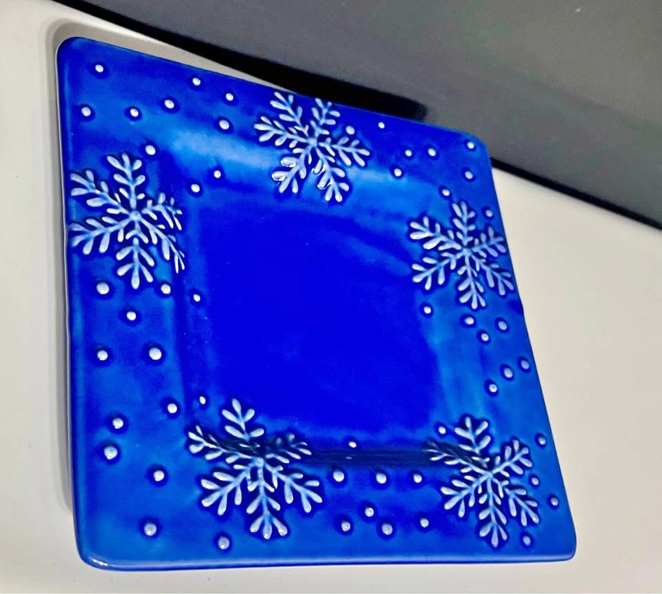Snowflake Dish