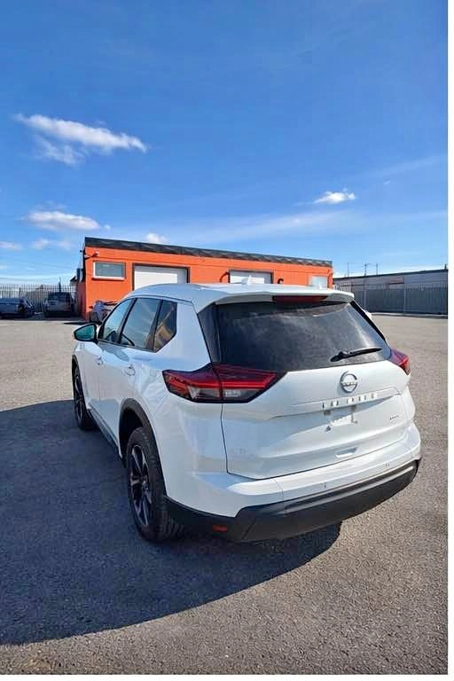 2025 Nissan Rogue AWD SV Moonroof