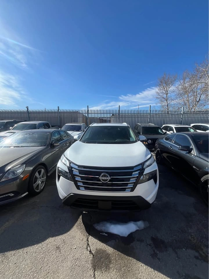 2025 Nissan Rogue AWD SV Moonroof - photo 3