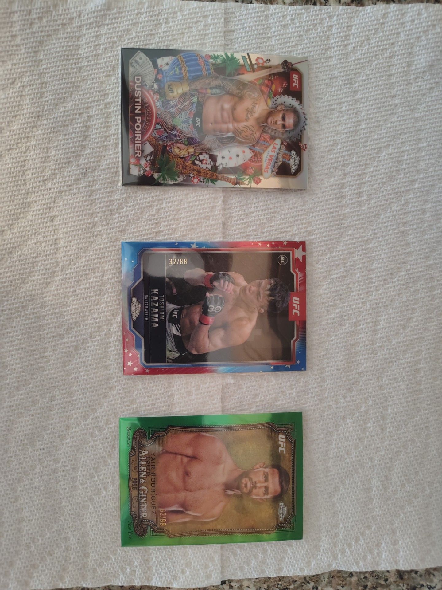 Topps Chrome UFC - photo 4