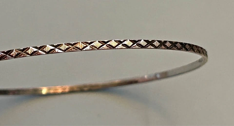 Vintage Textured Sterling Silver Bangle Bracelet